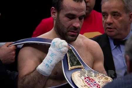​Azərbaycan boksçusu dünya çempionu olub - FOTO