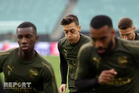 Arsenal UEFA Avropa Liqasının final oyunundan əvvəl Bakı Olimpiya Stadionunda məşqə çıxıb - FOTOREPORTAJ
