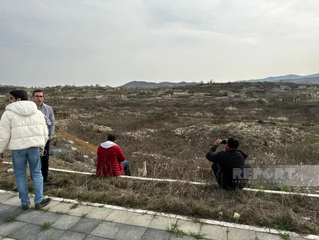 Xarici jurnalistlər Füzuliyə və Merdinli kənd məscidinə baş çəkib