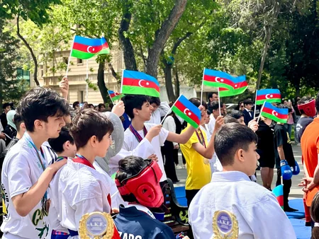 Heydər Əliyevin anadan olmasının 102-ci ildönümünə həsr edilmiş idman festivalı keçirilib