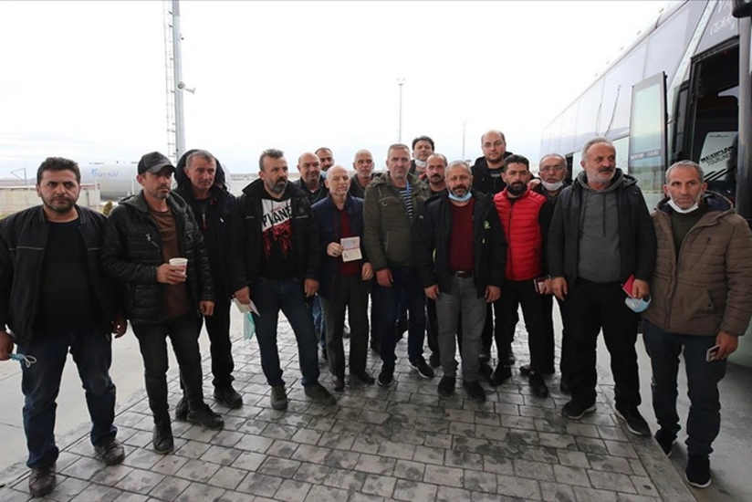 İon dənizində yanan gəmidə olan Türkiyə vətəndaşları xilas edilib