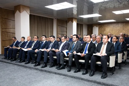 AQTA sədri ət və ət məhsullarının istehsalı ilə məşğul olan sahibkarlarla görüşüb