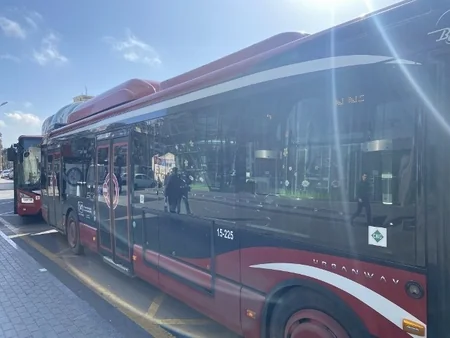 BakuBus avtobuslarında sosial məsafənin gözlənilməsi qaydaları tətbiq edilib