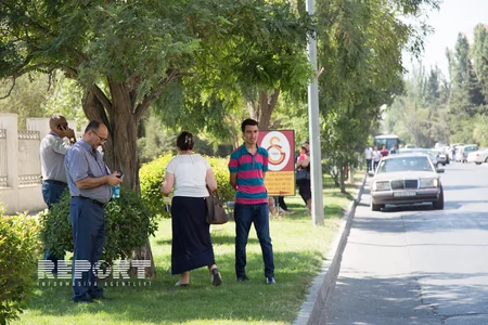 Bakıda qəbul imtahanı həyəcanı - FOTO
