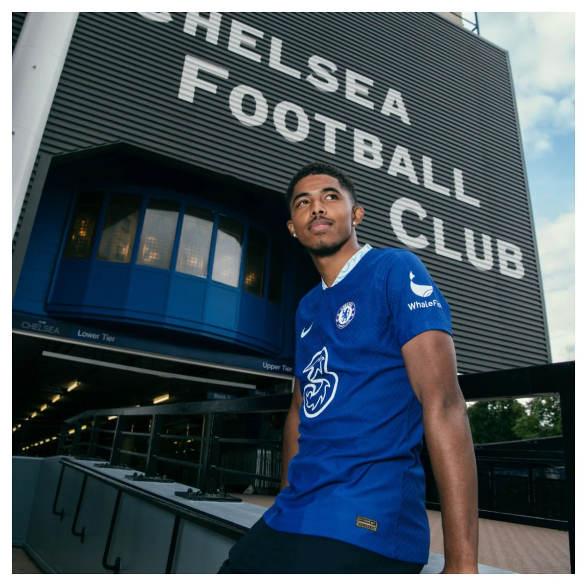 Челси объявил о переходе Фофана