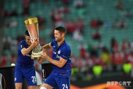 Bakı Olimpiya Stadionunda Çelsiyə kubok təqdim olunub - YENİLƏNİB - FOTO