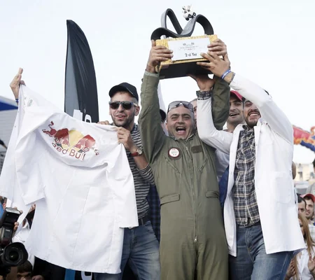 Heydər Əliyev Mərkəzinin qarşısında Red Bull Soapbox” yarışı keçirilib