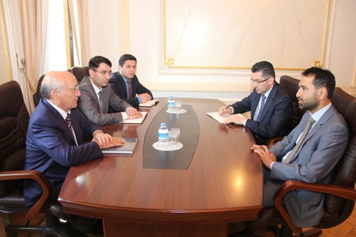 Mübariz Qurbanlı Böyük Britaniyanın Azərbaycandakı səfiri ilə görüşüb