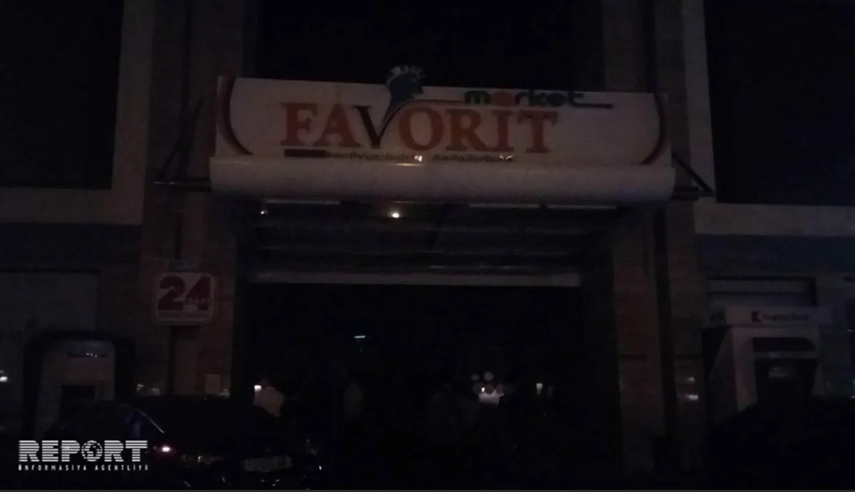 Bakıda ticarət mərkəzinin binasında baş vermiş yanğın söndürülüb