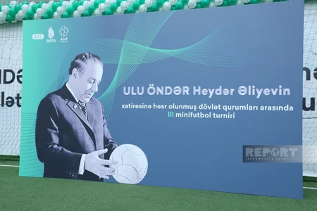 Heydər Əliyevin xatirəsinə həsr olunmuş minifutbol turnirinin açılış mərasimi keçirilib