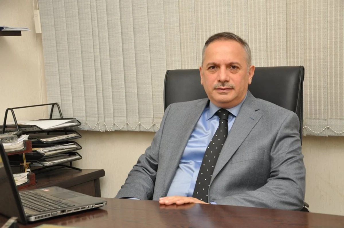 Daha bir partiya sədri prezidentliyə namizədliyini irəli sürüb
