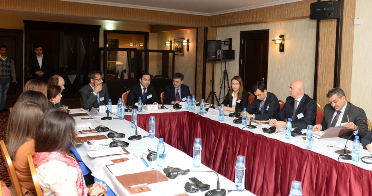 Bakıda Dövlət qulluğunda motivasiya və qulluqda qalma mövzusunda seminar keçirilir