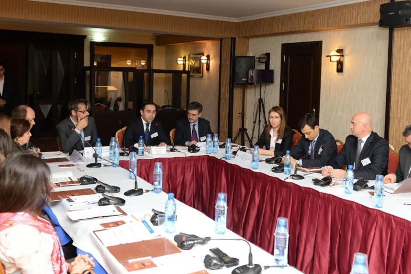 Bakıda Dövlət qulluğunda motivasiya və qulluqda qalma mövzusunda seminar keçirilir