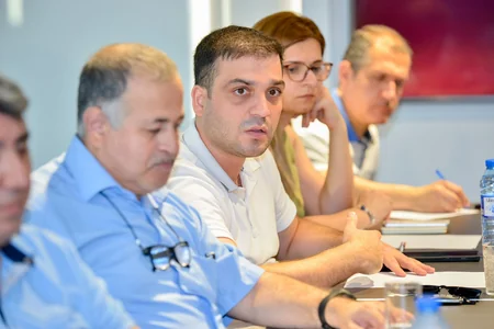 Mahir Məmmədov Bakıda, regionlarda və xaricdə yaşayan azərbaycanlı məşqçilərlə görüşüb