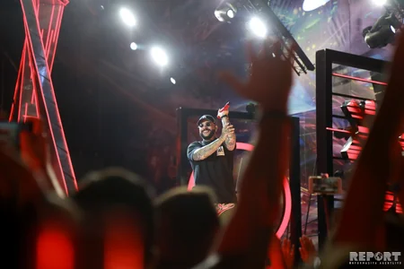 Timati JARA-nın səhnəsində solo konsert verib - FOTO