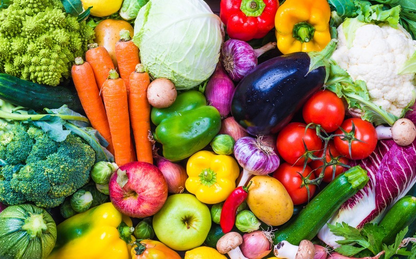 Azerbaijan reduces import, export of fruits and vegetables