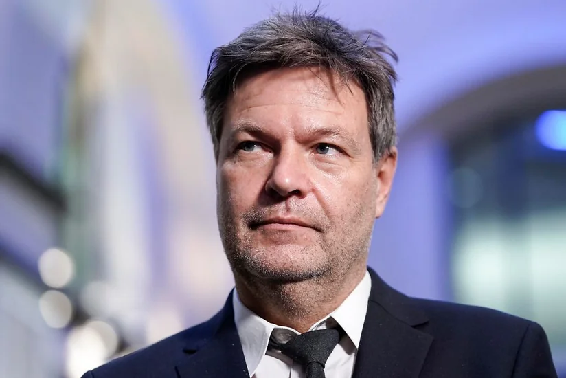 German vice-chancellor spoke for strengthening Germany's role in NATO