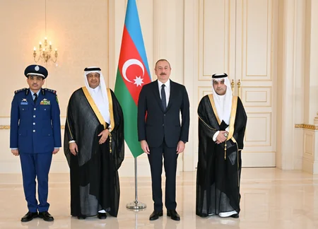 İlham Əliyev Səudiyyə Ərəbistanının ölkəmizdə yeni təyin olunmuş səfirinin etimadnaməsini qəbul edib