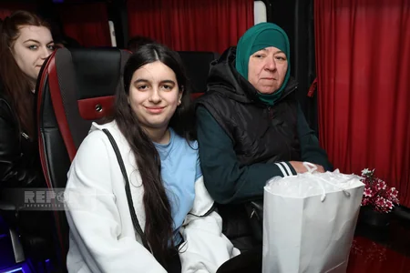 Ağdamın Sarıcalı kəndinə növbəti köç karvanı çatıb və açarlar təqdim edilib - YENİLƏNİB