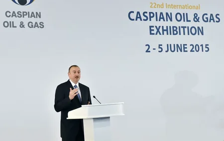 ​Prezident İlham Əliyev Bakıda XXII Beynəlxalq “Xəzər Neft və Qaz 2015” sərgisinin açılışında iştirak edib