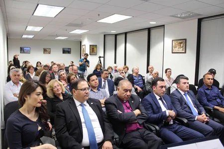 Los-Ancelesdə Azərbaycana həsr olunan fotosərgi keçirilib