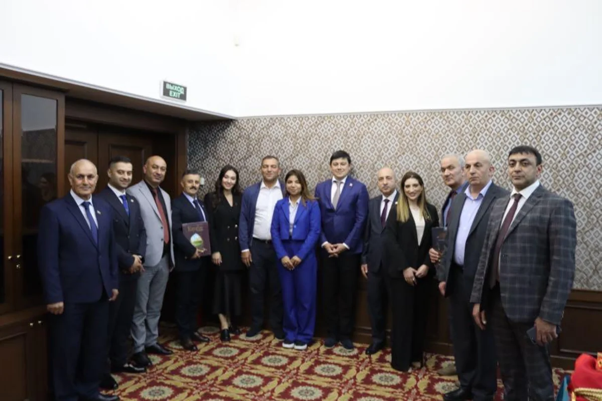 Dövlət Komitəsinin sədri Tatarıstana gedib, Azərbaycan diasporu ilə görüşüb