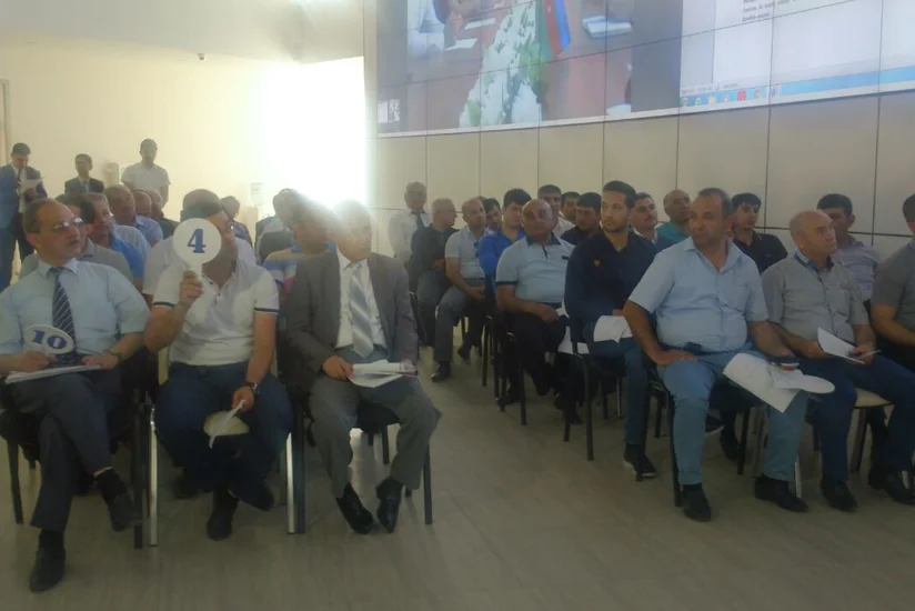 Azərbaycanda 17 dövlət əmlakı özəlləşdirilib