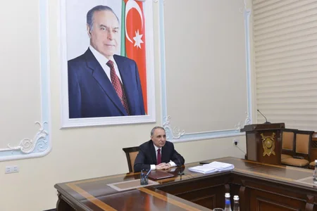 Baş prokuror videokonfrans formatında iclasda iştirak edib