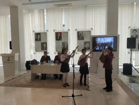 “Darıxan nəğmələr” kitabı Sumqayıtda təqdim olundu