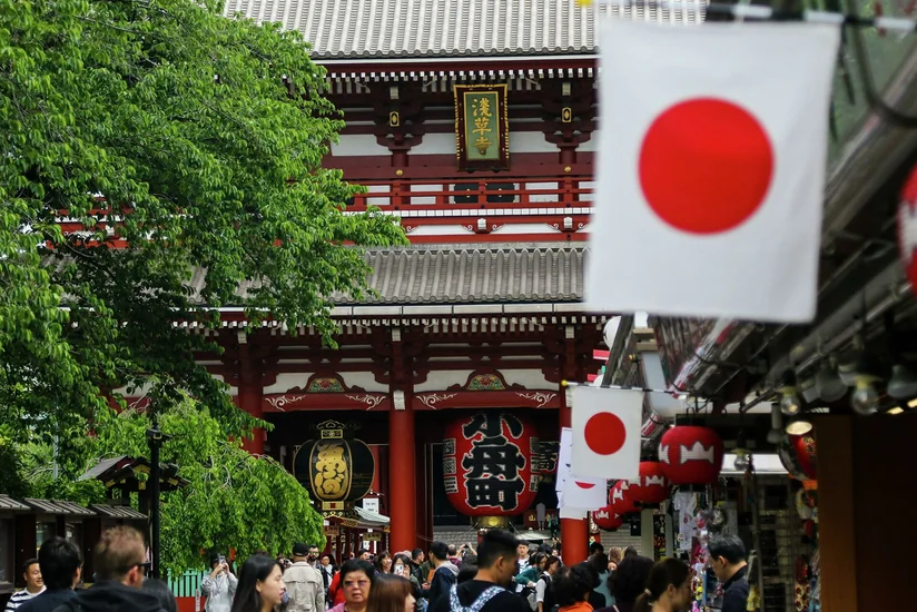 Япония начала принимать украинских беженцев без проживающих в стране поручителей