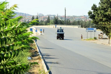 Sumqayıt yolunda yeni geridönmə hissəsi yaradılıb