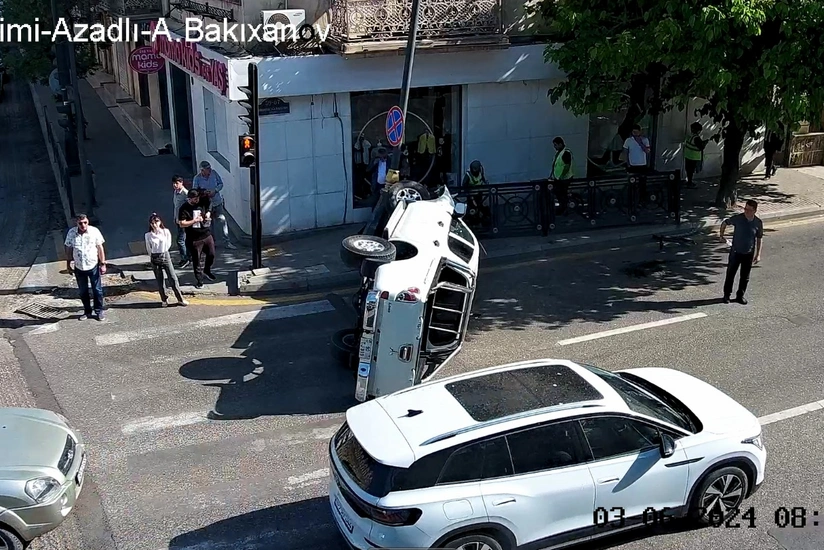 Qəza Bakının iki əsas yolunda sıxlığa səbəb olub