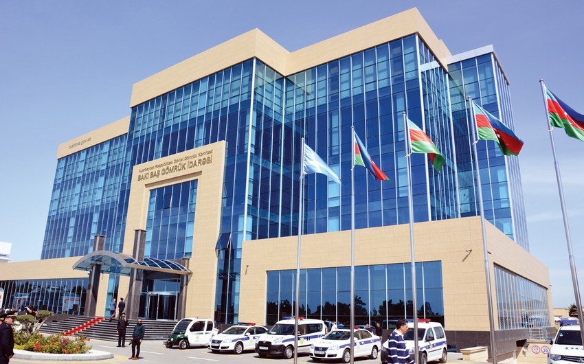 Bakı Baş Gömrük İdarəsinin həbs edilən əməkdaşlarının adları məlum oldu - SİYAHI