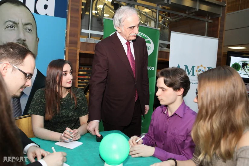 Moskvada İlham Əliyevin prezident postuna namizədliyinə dəstək məqsədilə “Breyn-rinq” keçirilib