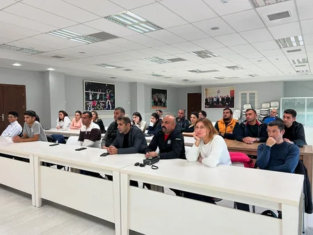 Azərbaycan Voleybol Federasiyası hakimlər üçün seminar təşkil edib