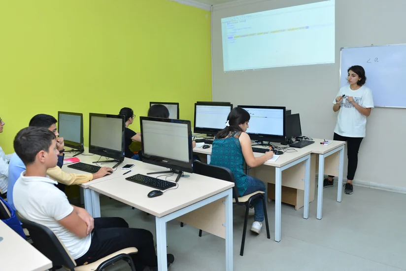 DİM peşə məktəbində oxuyan üç mindən çox şagird üçün imtahan keçirəcək