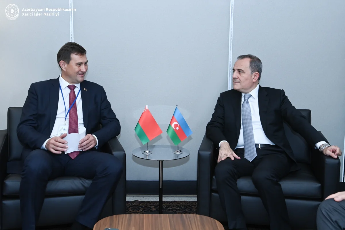 Azerbaijan, Belarus FMs discuss trade and ınvestment cooperation