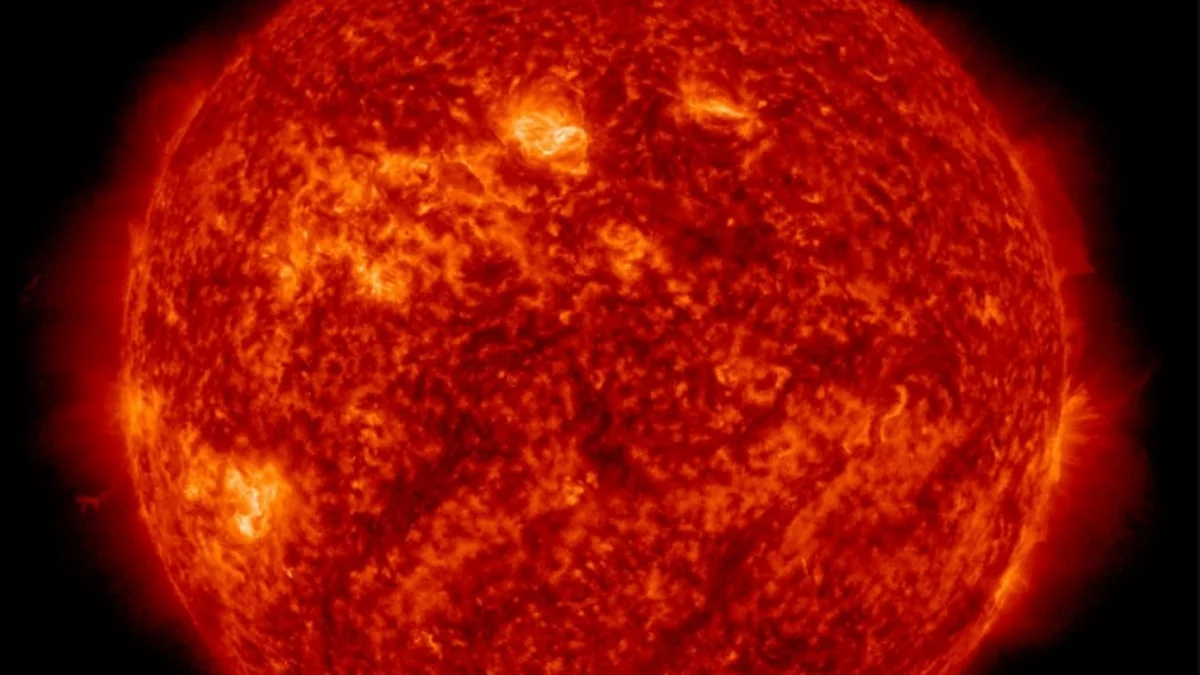 На Солнце произошла вспышка высочайшего класса X