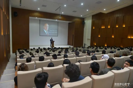 YAP-da ümummilli lider Heydər Əliyevin anım mərasimi keçirilib