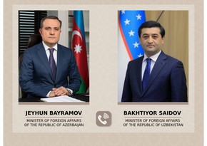 Azerbaijani and Uzbek FMs discuss regional issues in phone call