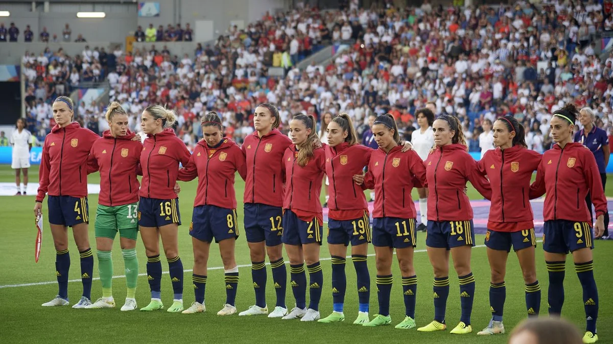 İspaniya millisində qalmaqal: 15 futbolçu yığmadan imtina edir