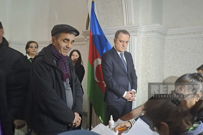 Foreign Minister Jeyhun Bayramov votes in snap presidential elections