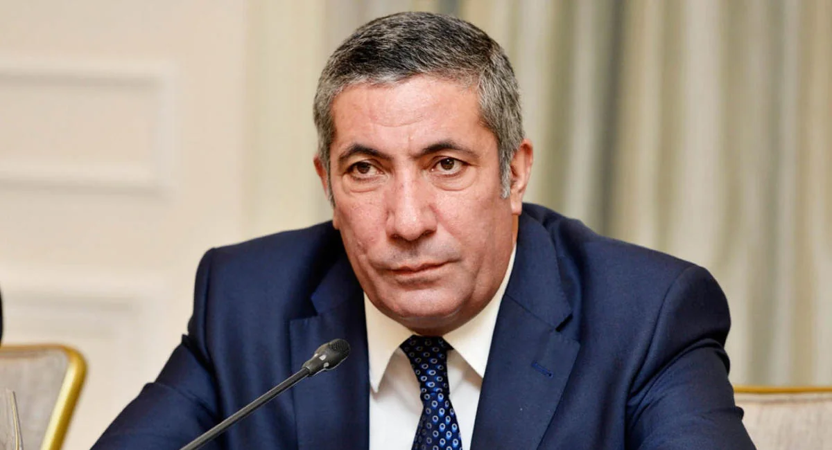 Milli Məclisdə bələdiyyələrin sayının və tərkibinin azaldılması təklif edilib
