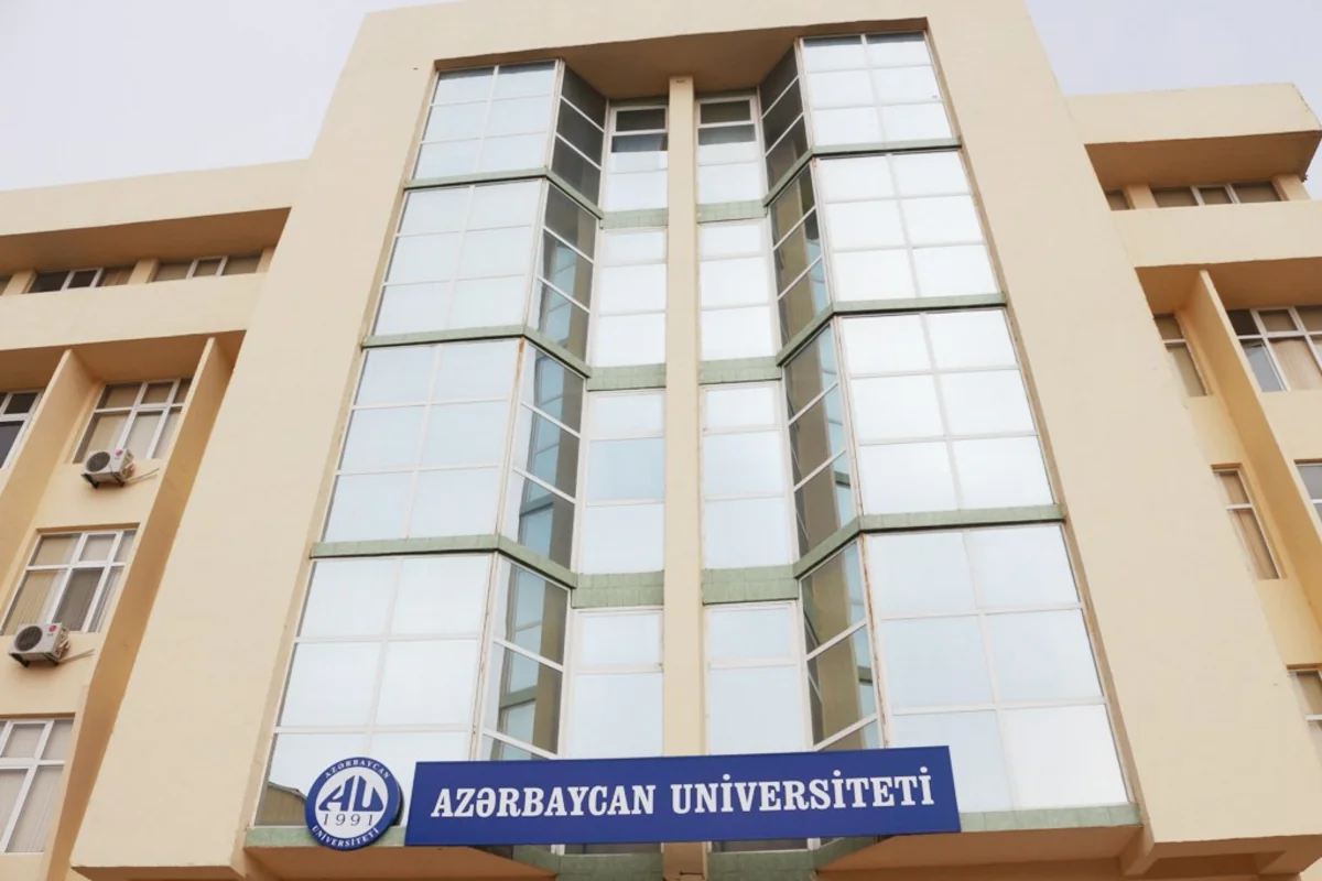 Azərbaycanın ali təhsil müəssisələrindən birində yeni fakültə yaradılıb, bəzi kafedralar ləğv edilib