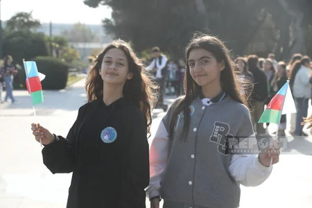 Bakıda “Gücümüz cəsarətimizdədir!” adlı yürüşün açılış mərasimi olub - YENİLƏNİB