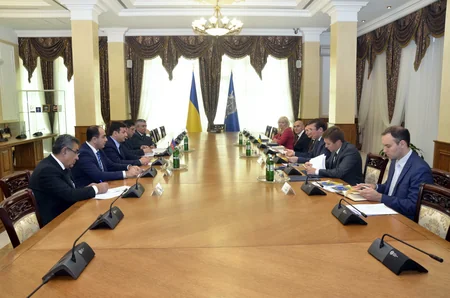 Public prosecutor of Ukraine met with Azerbaijani ambassador
