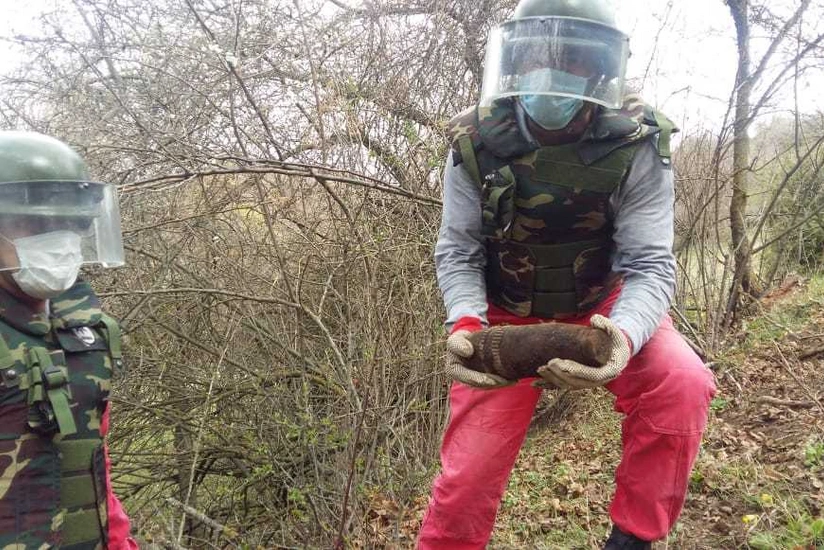 Şəmkirdə top mərmisi tapıldı