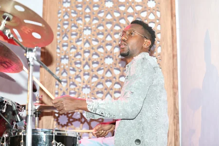 Etibar Əsədli illər sonra Beynəlxalq Musiqi Festivalında konsert verib