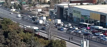 NİİM: Bakıda bəzi yollarda avtomobillərin hərəkət sürəti aşağı düşüb