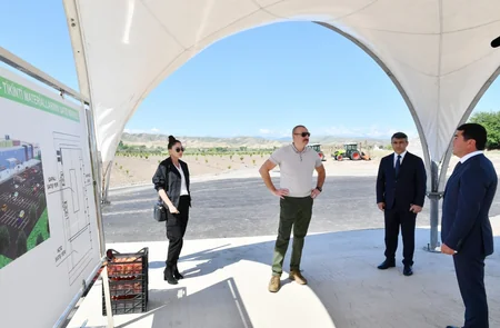 Prezident və birinci xanım Zəngilanda intensiv meyvə bağı ilə tanış olublar